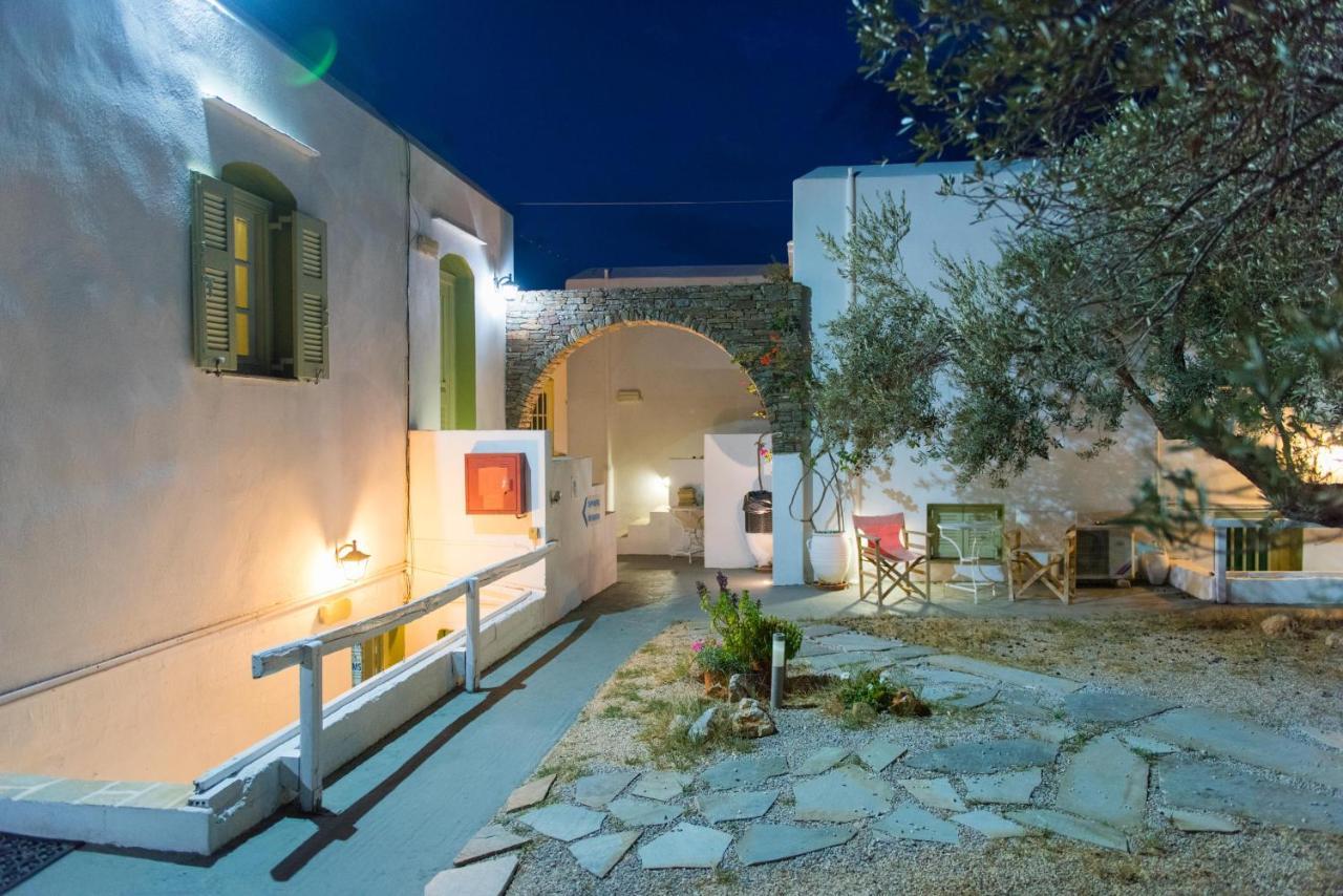 Giannakas Studios Platis Gialos  Екстериор снимка