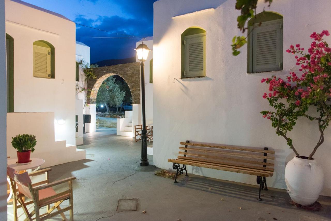 Giannakas Studios Platis Gialos  Екстериор снимка